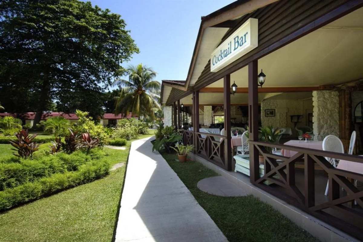 Berjaya Praslin Resort