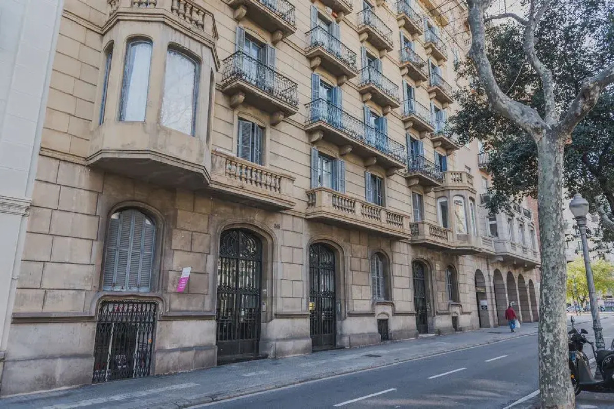 Go Barcelona Guest House