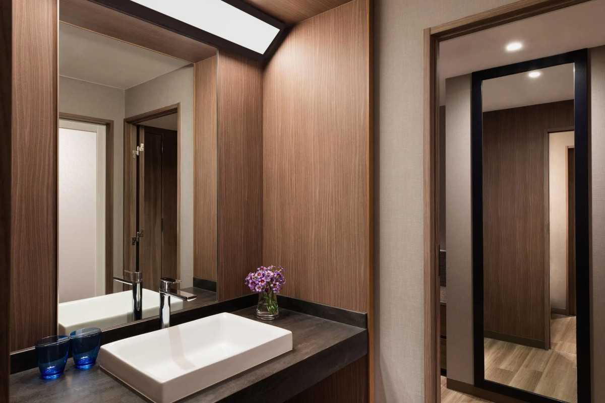 Отель Nanki-Shirahama Marriott