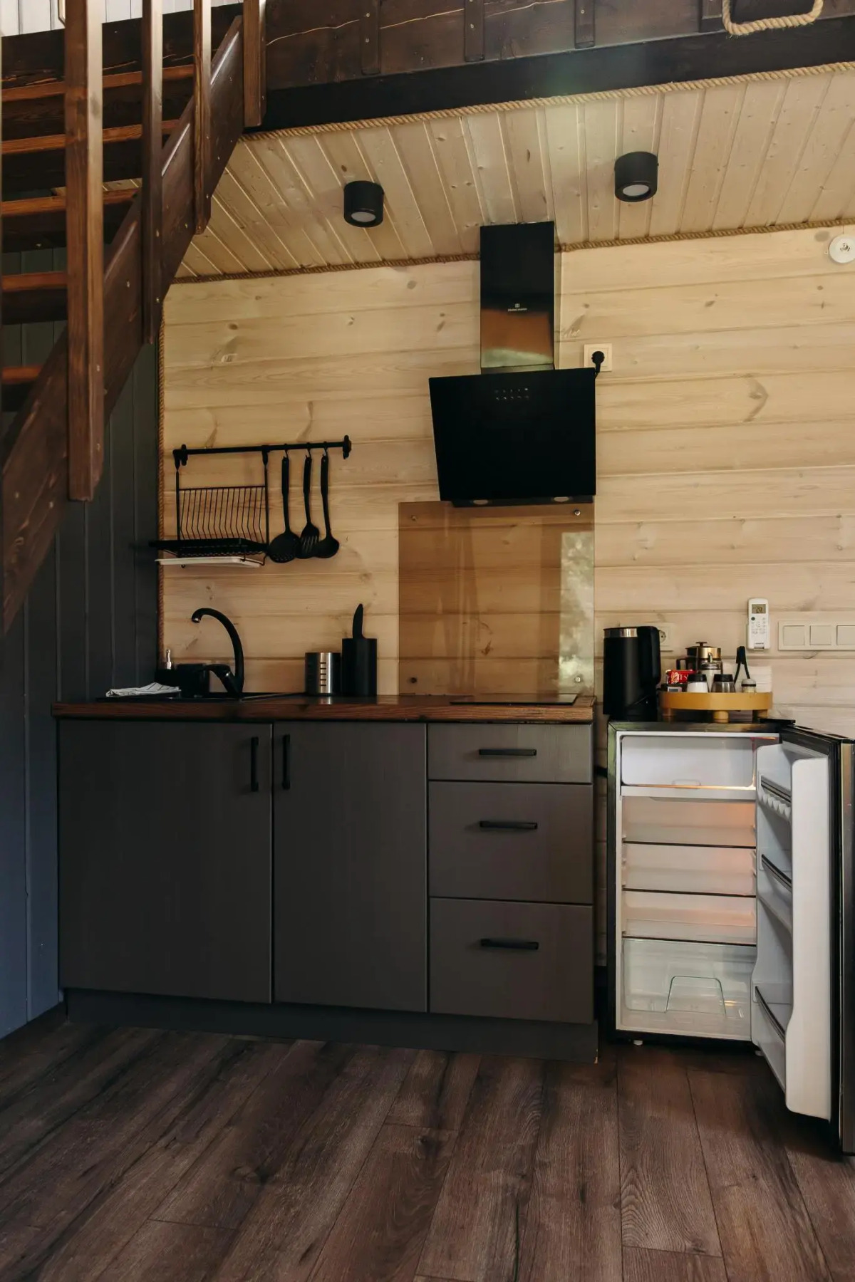 Harland Village (Харланд Вилладж)