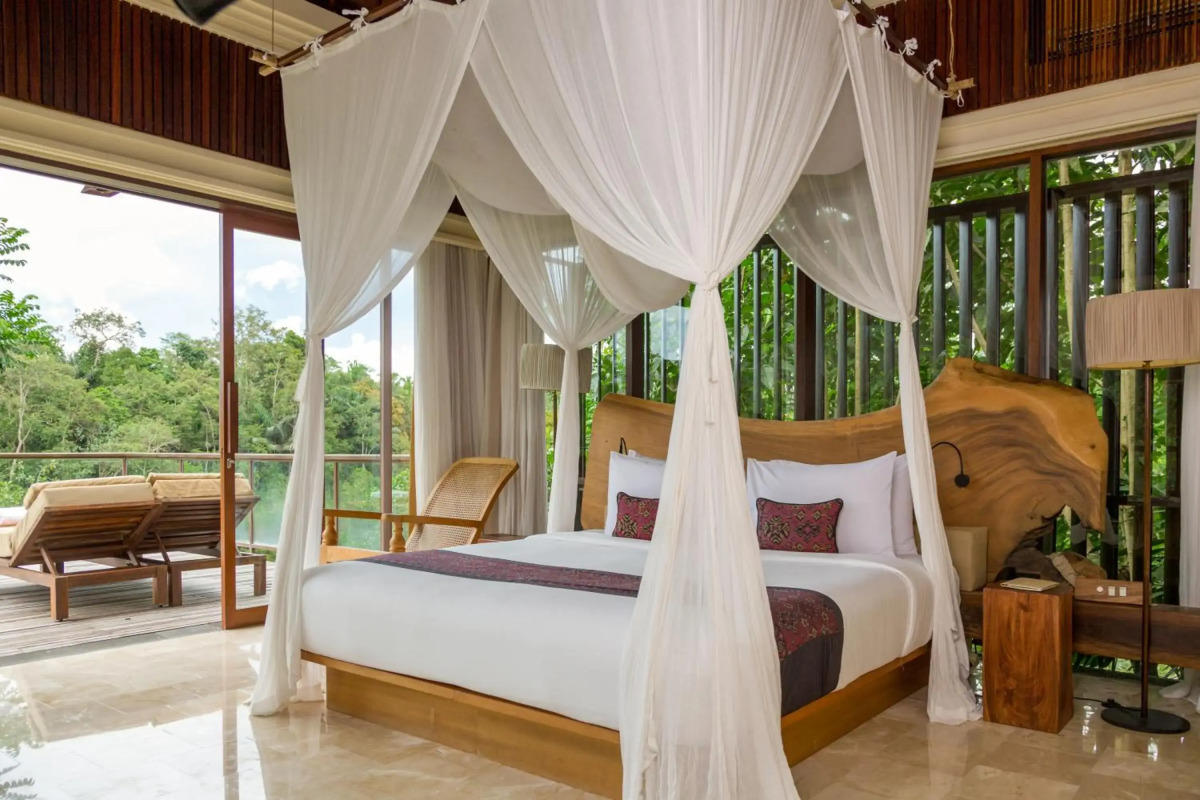 Курорт Komaneka at Tanggayuda