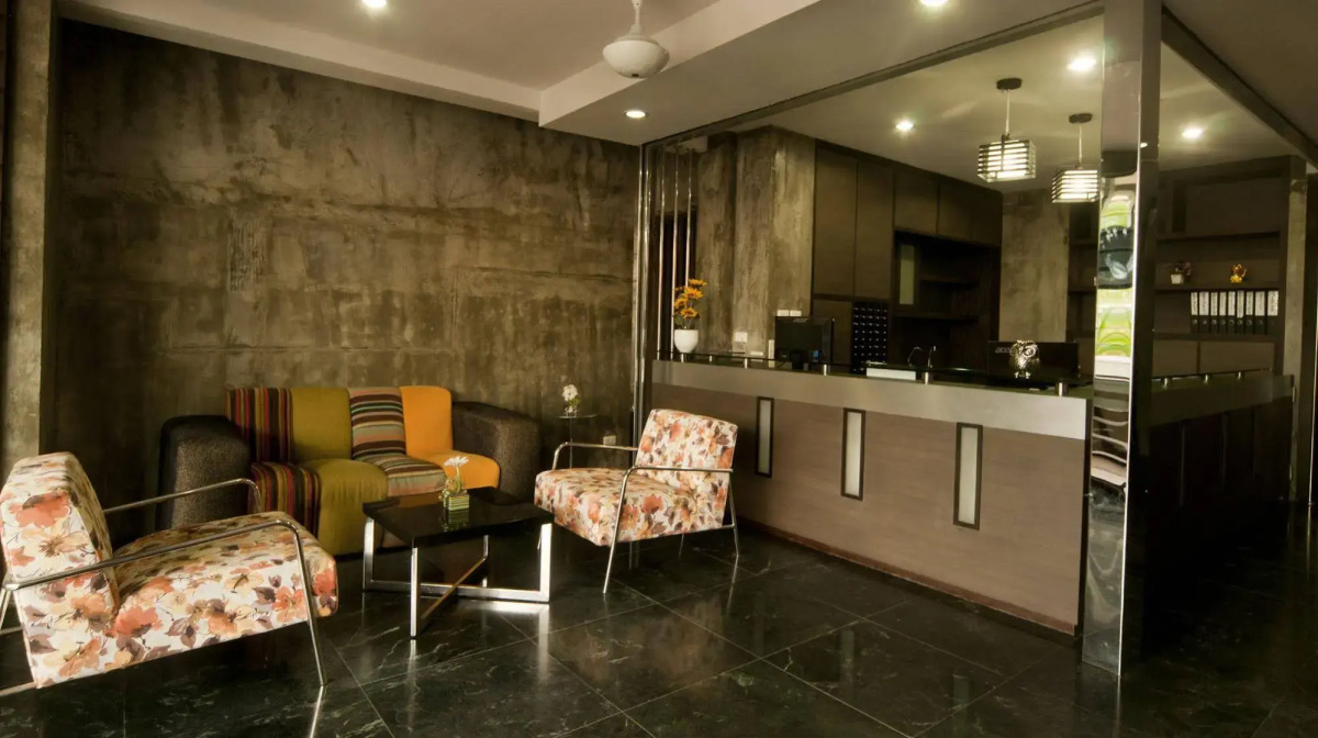 OYO 358 Rattana Residence Thalang