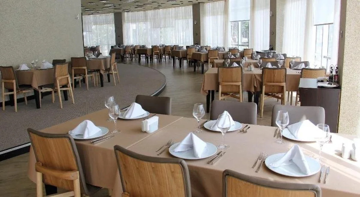 Agsaray Deluxe Hotel