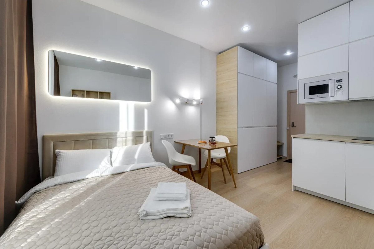 Апартаменты в небоскрёбе, центр Москвы