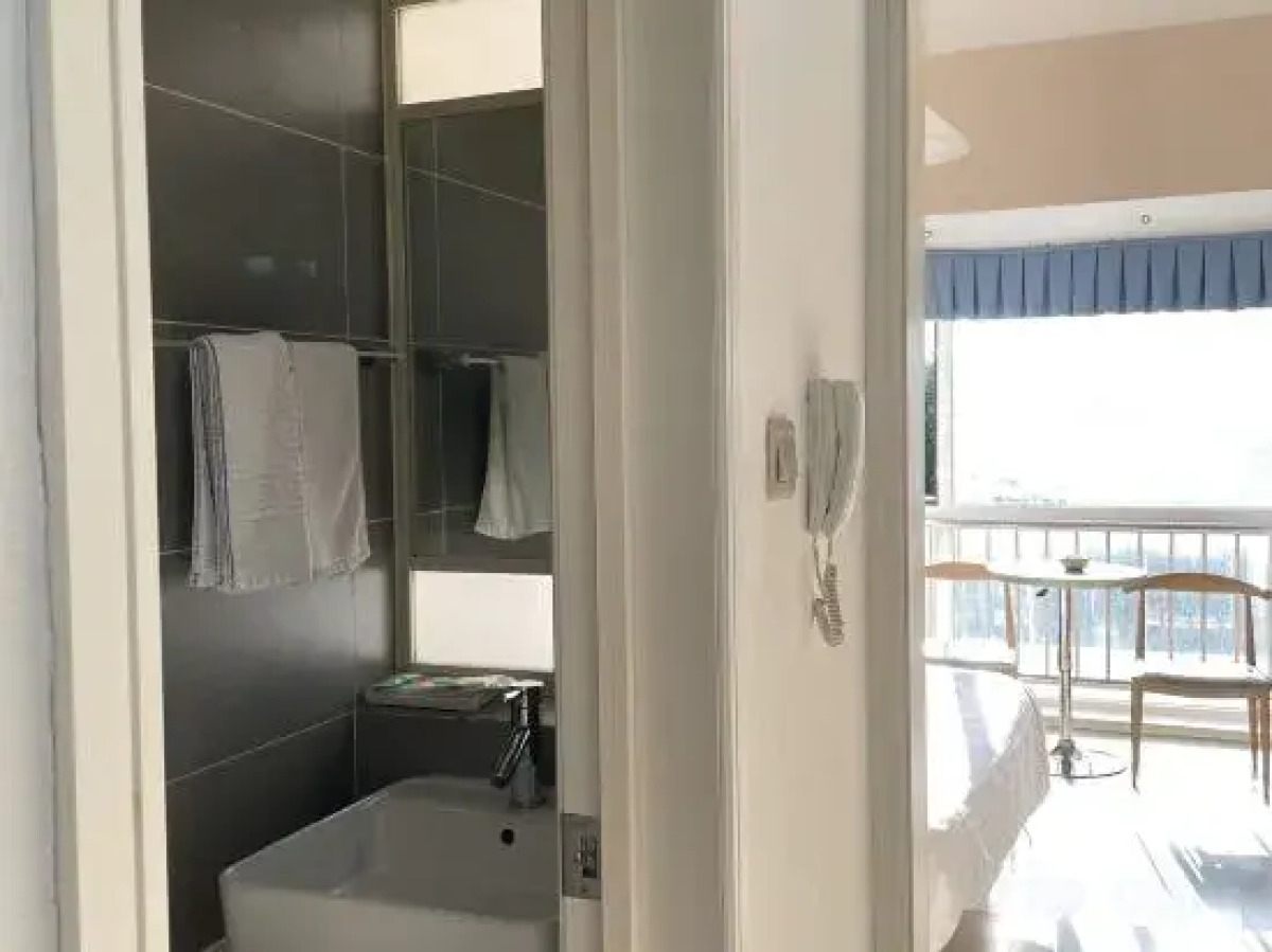 EK Inn Hotel (Dalian Dongbei University of Finance and Economics Gaoxin Wanda)