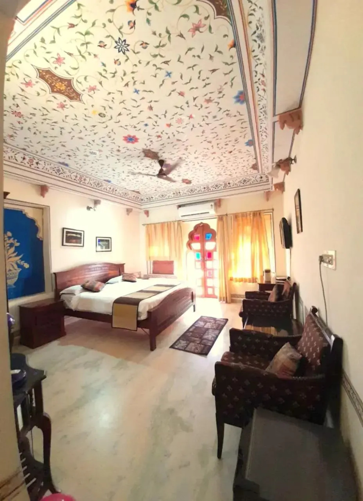 Hotel Sajjan Niwas