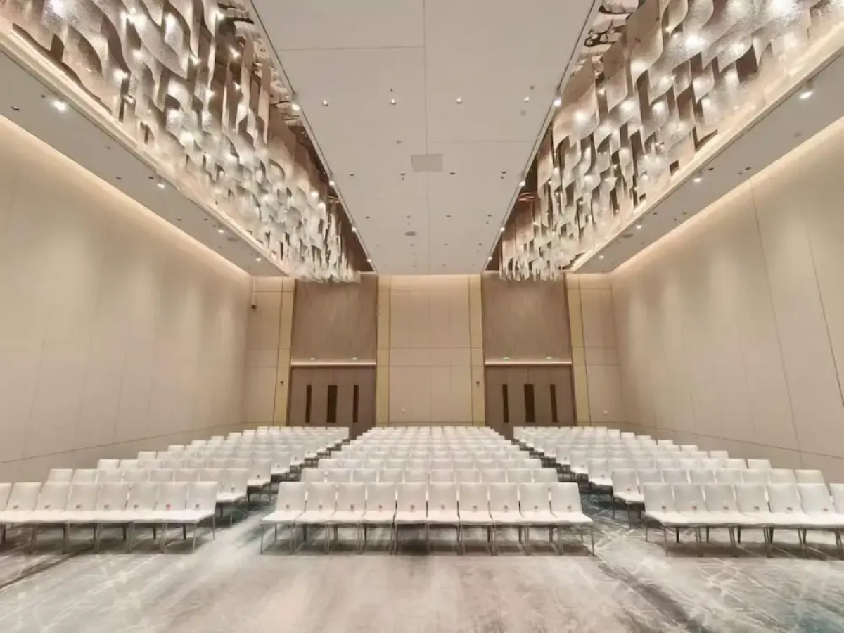 Cordis Shanghai Seaworld