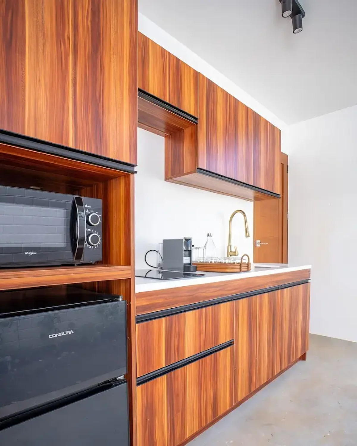 Bird of Paradise Bohol Resort