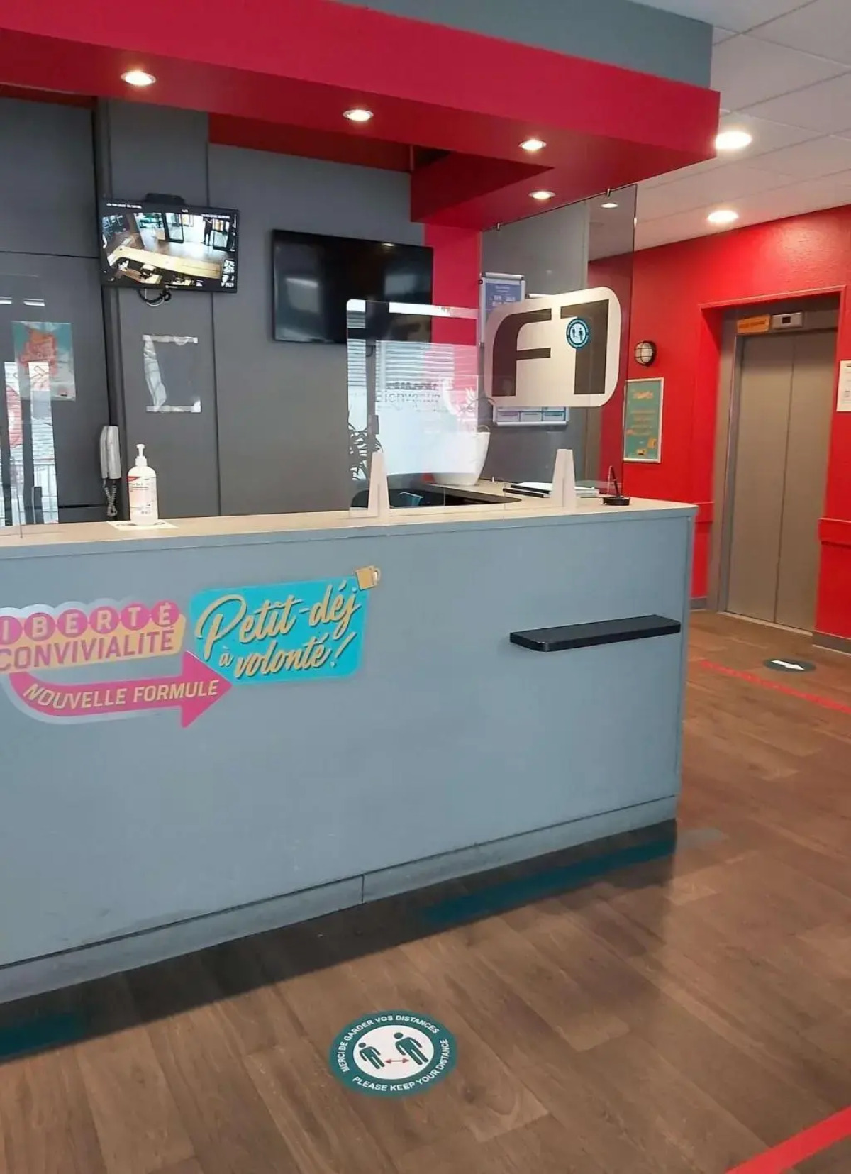 hotelF1 Paris Porte de Montreuil