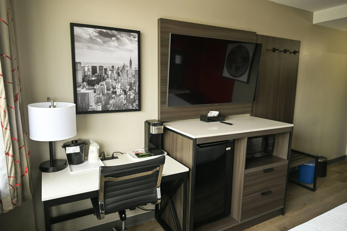 Ramada by Wyndham North Bergen