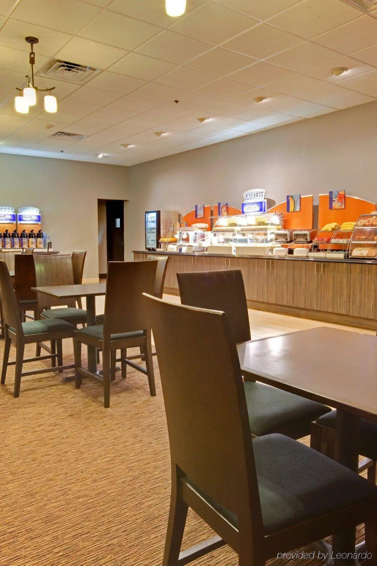 Holiday Inn Express Los Angeles Airport by IHG