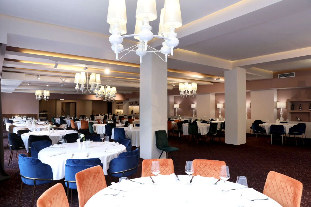 Отель Best Western Plus Paradise Hotel Дилижан