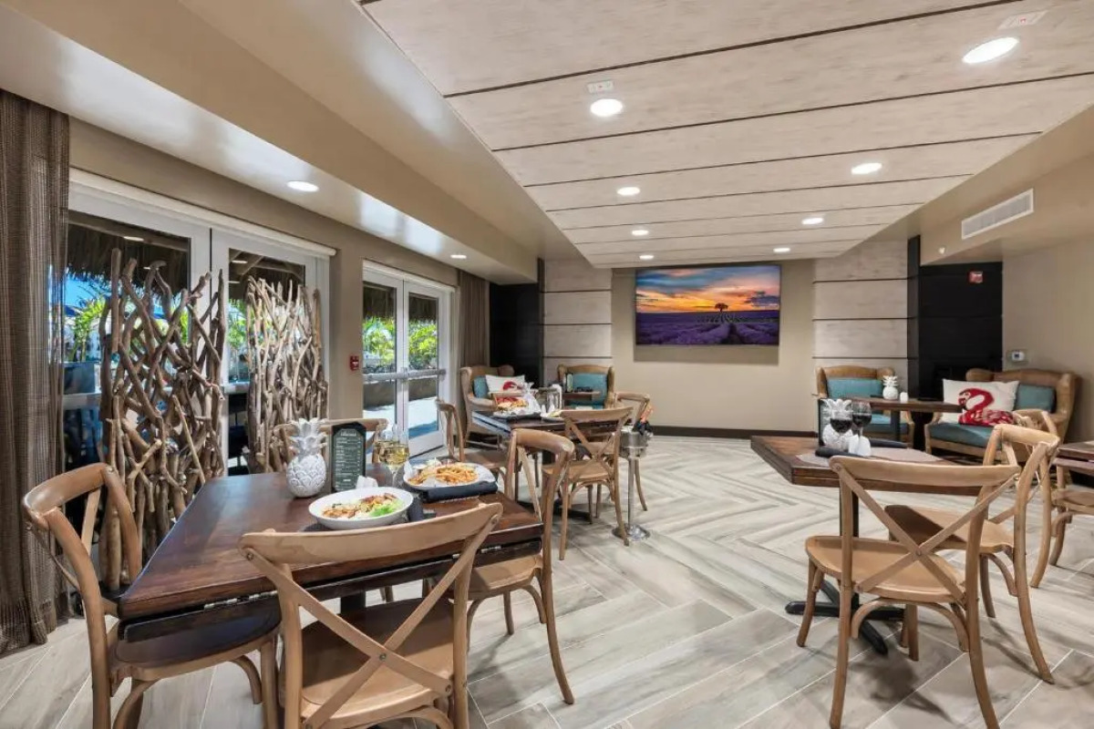 Bayfront Inn Fifth Avenue