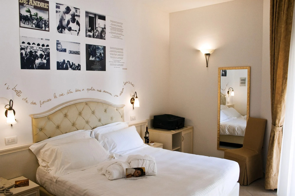 Отель Sovrana & Re Aqva SPA