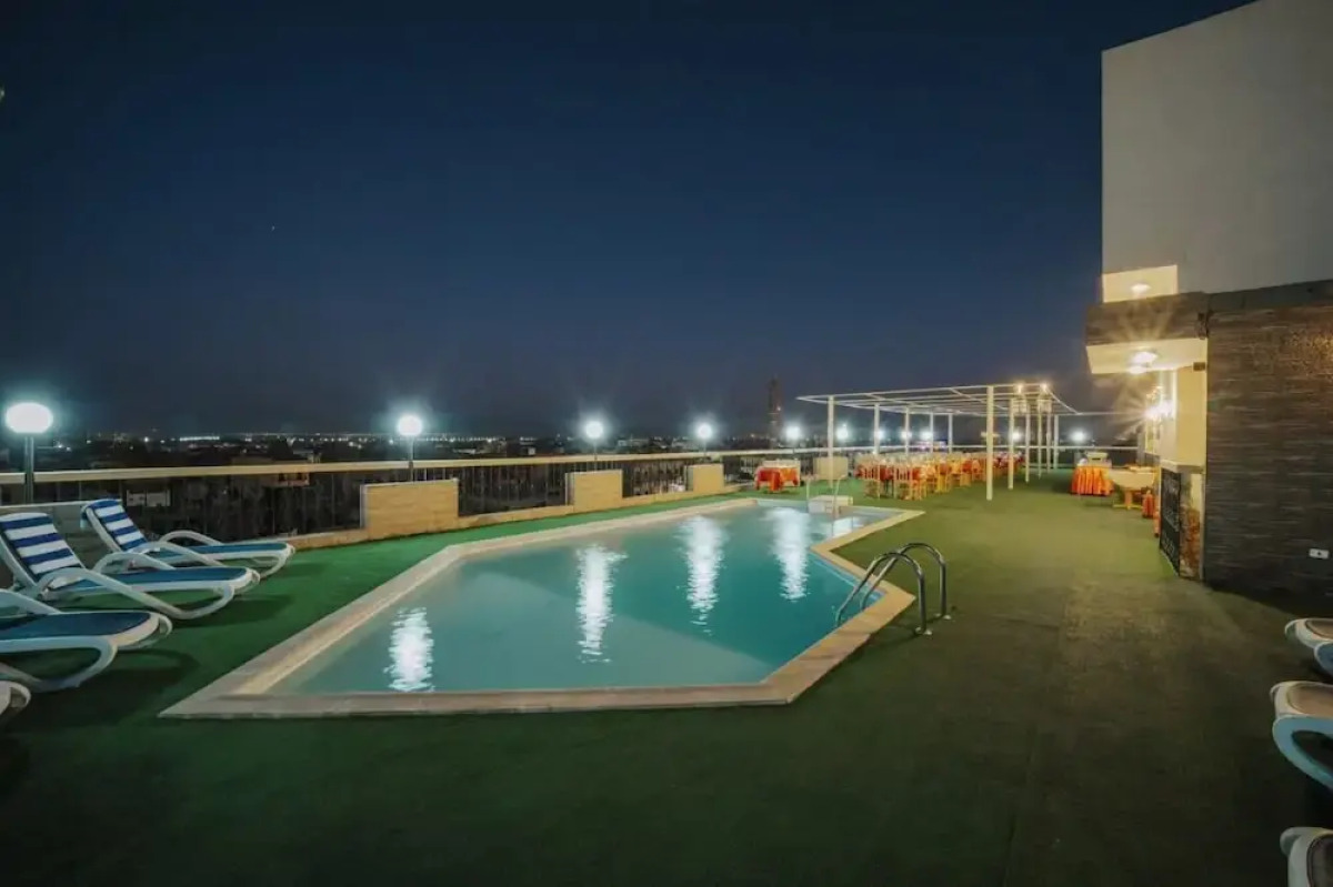 Queens Valley Hotel, Restaurants, Bars and Spa Luxor