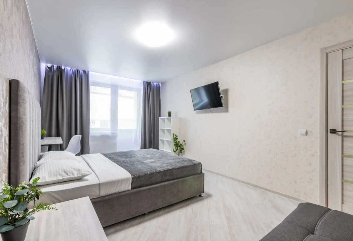 DreamHouse (ДримХаус) на Спутников 16