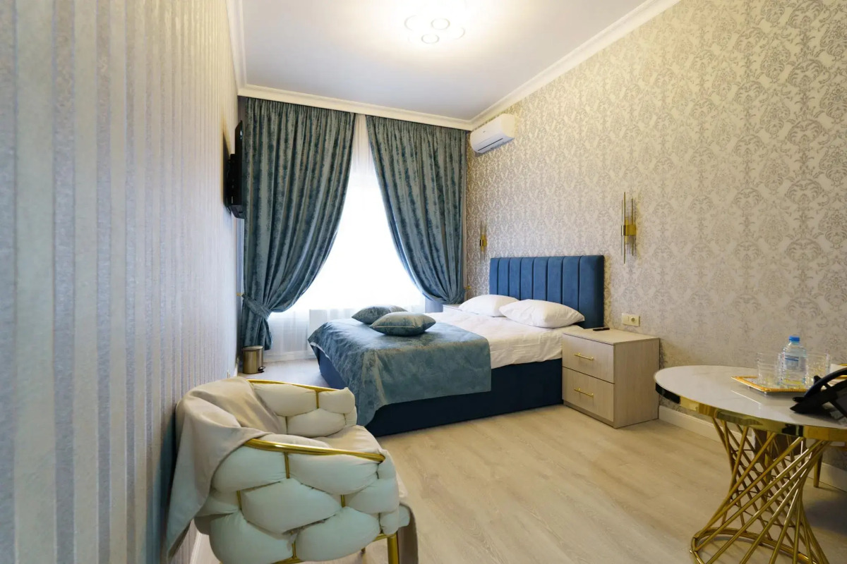 Lazy land hotel (Лэйзи лэнд отель)