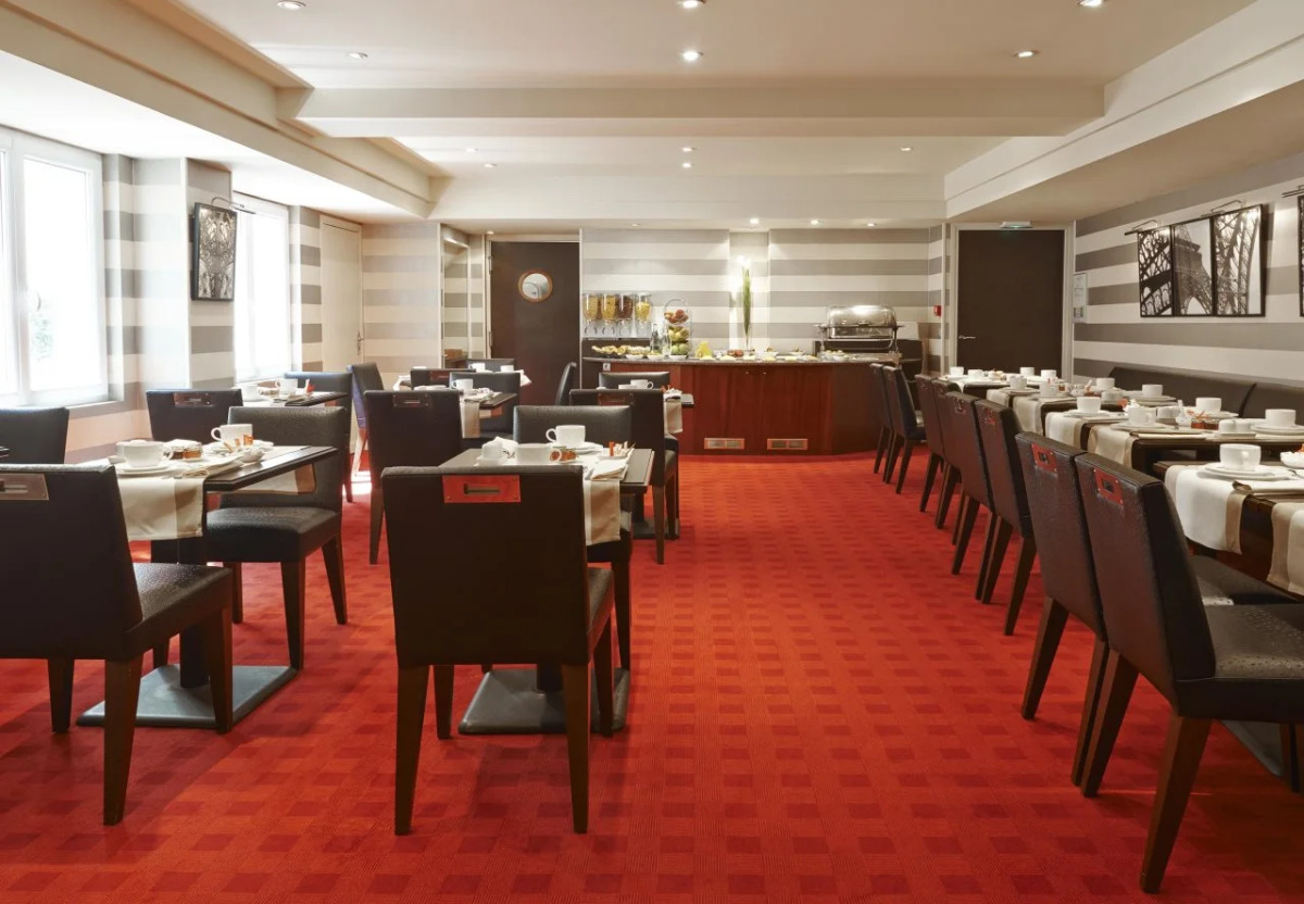 Plaza Tour Eiffel Hotel