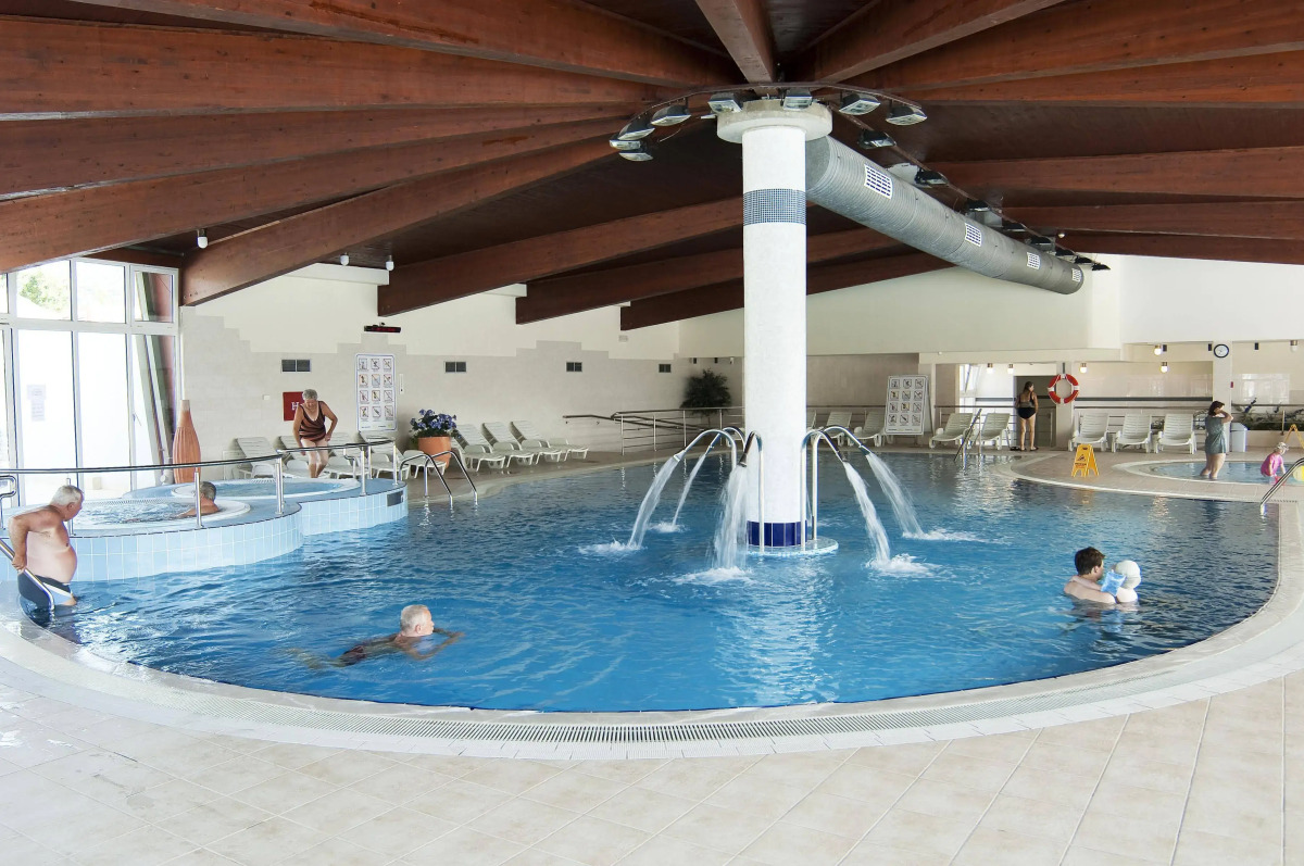 Sunny Baška Hotel by Valamar, ex Corinthia