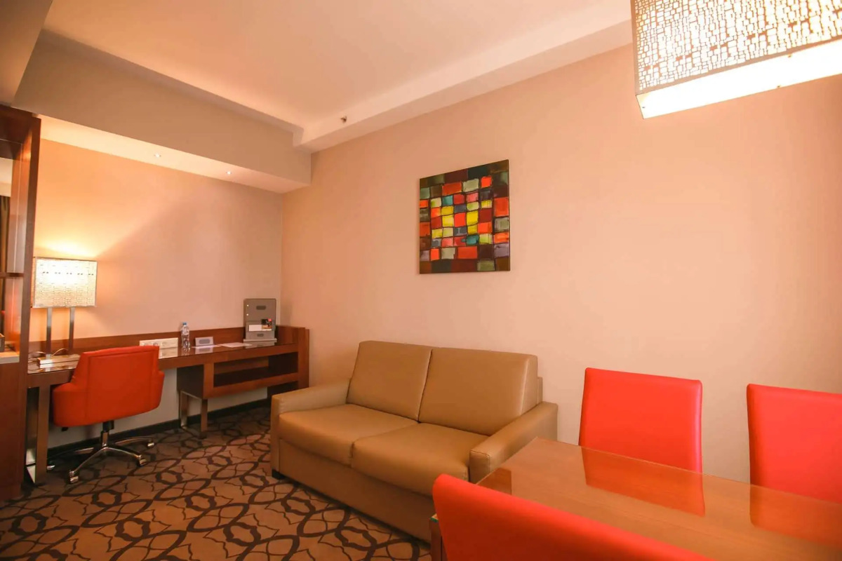 Ramada Plaza Voronezh City Centre