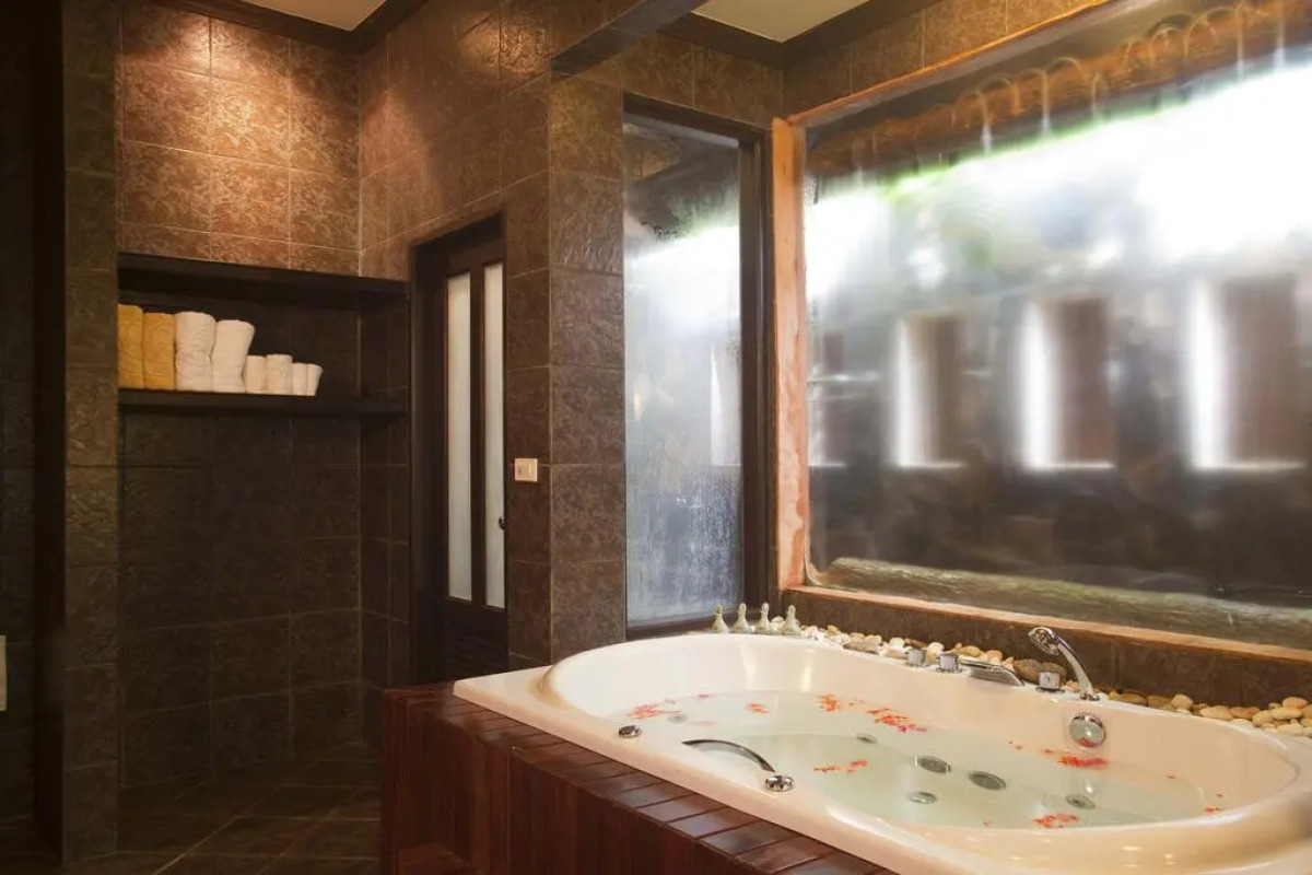 Mukdara Beach Villa & Spa Resort