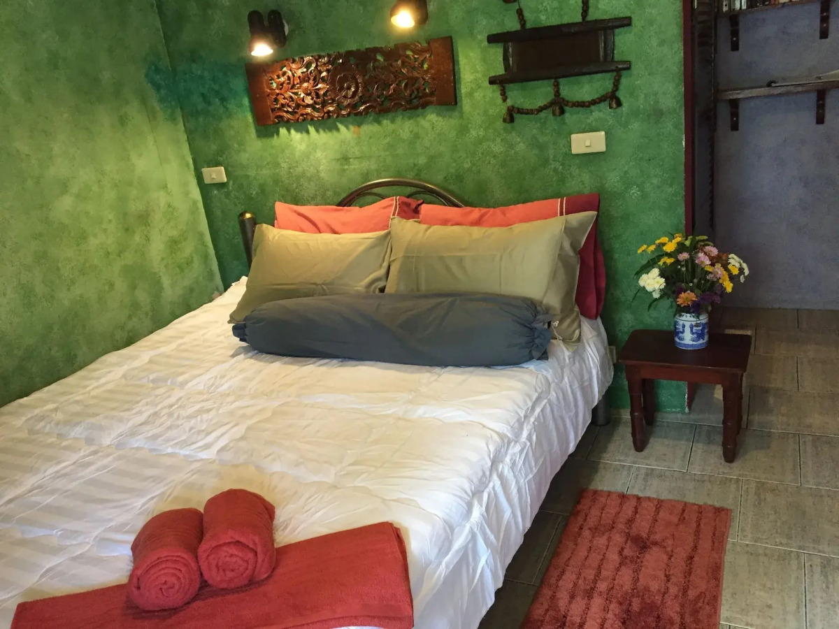 Shanti Lodge Bangkok