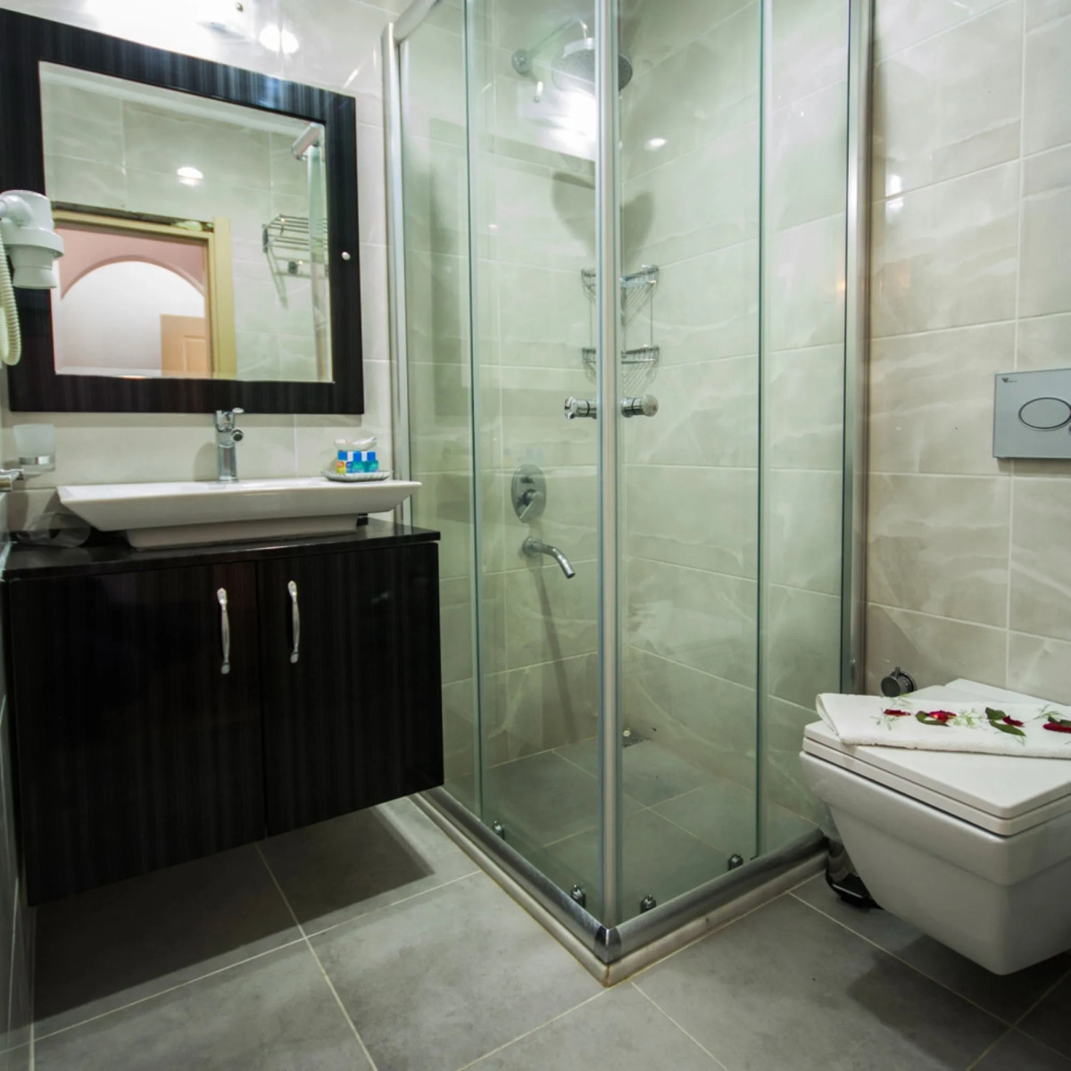 Queen Boutique Hotel