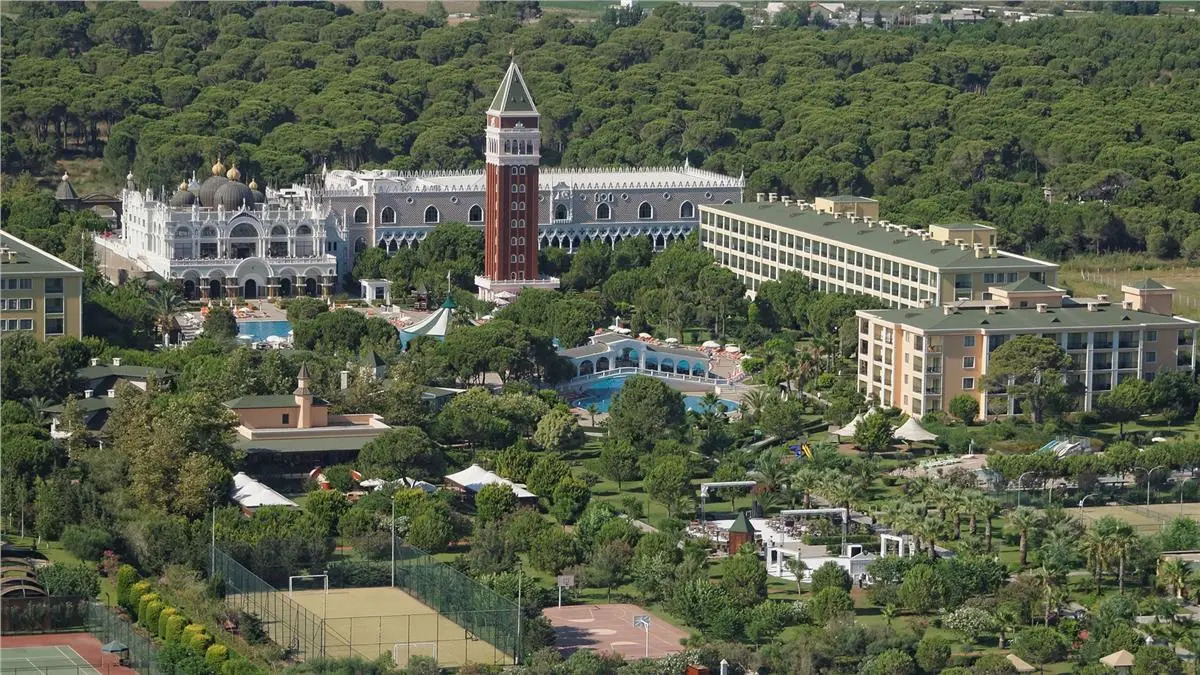 Отель Ducale Lara