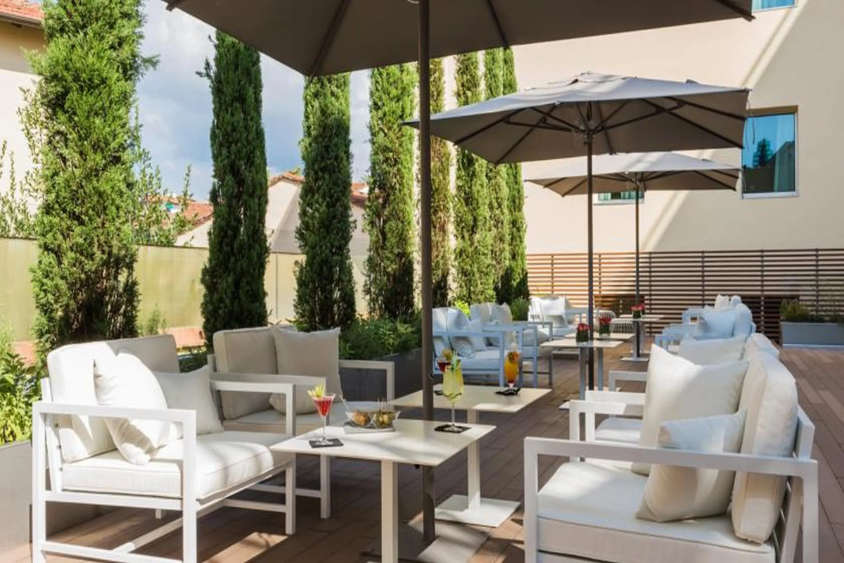 Glance Hotel In Florence