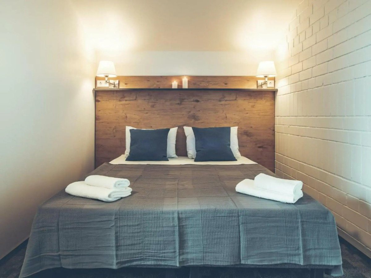 Railway Apartments and Hotel