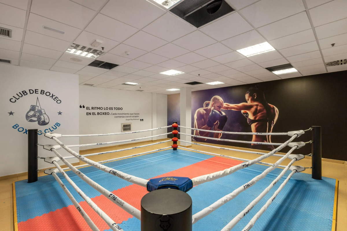 Отель THB Tropical Island Aparthotel