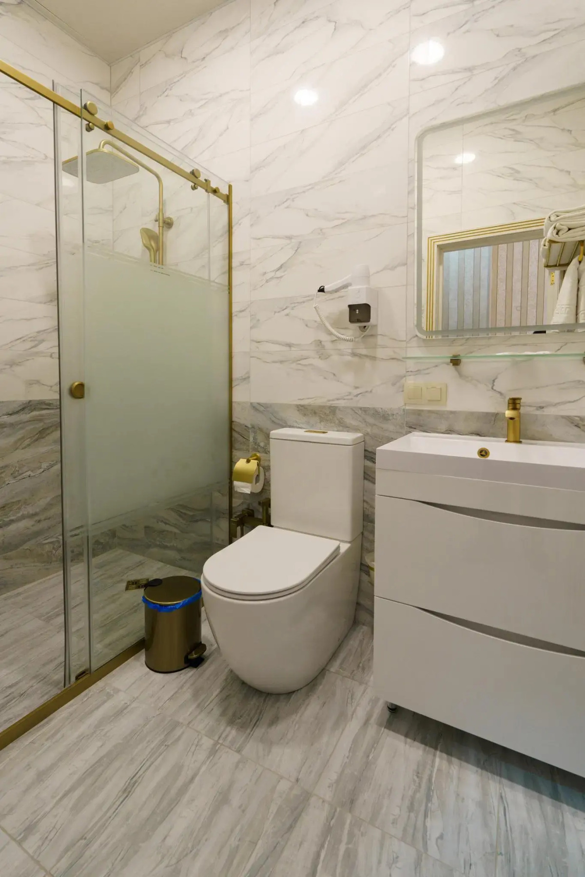 Lazy land hotel (Лэйзи лэнд отель)