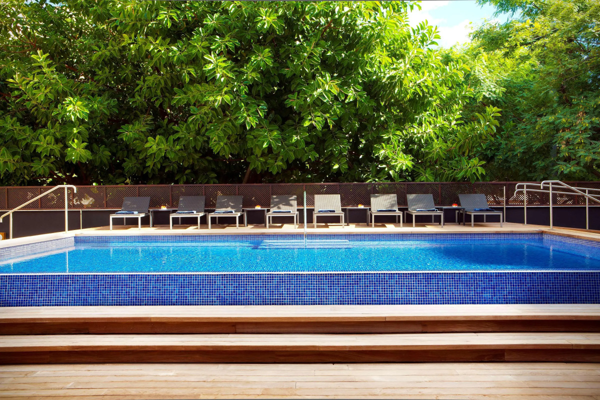 Отель H10 Itaca