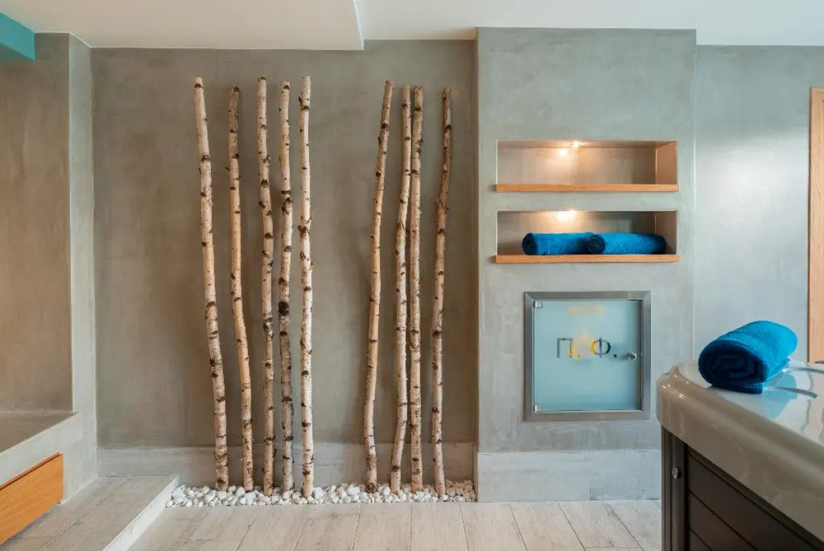 Golden Star City Resort