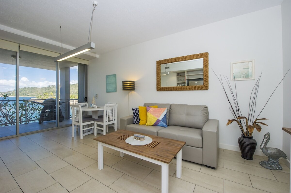 1 Bright Point Apartment 2203