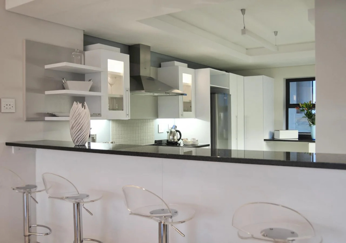 Отель Whale Coast All-Suite-Hotel