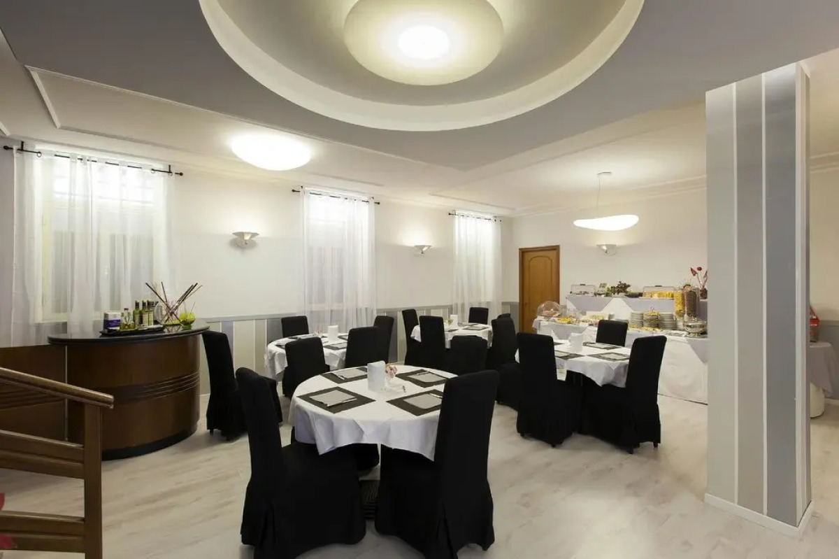 Отель Gran Torino