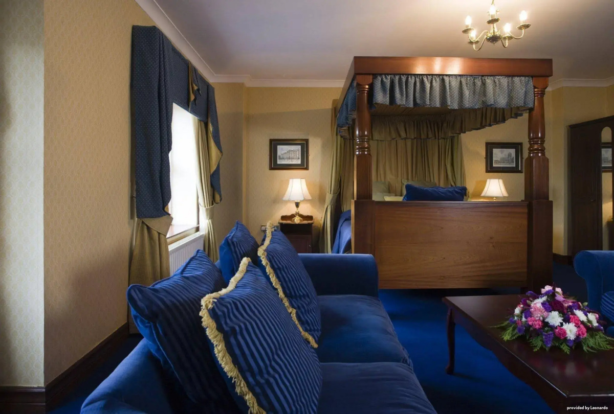 Sheldon Park Hotel and Leisure Club