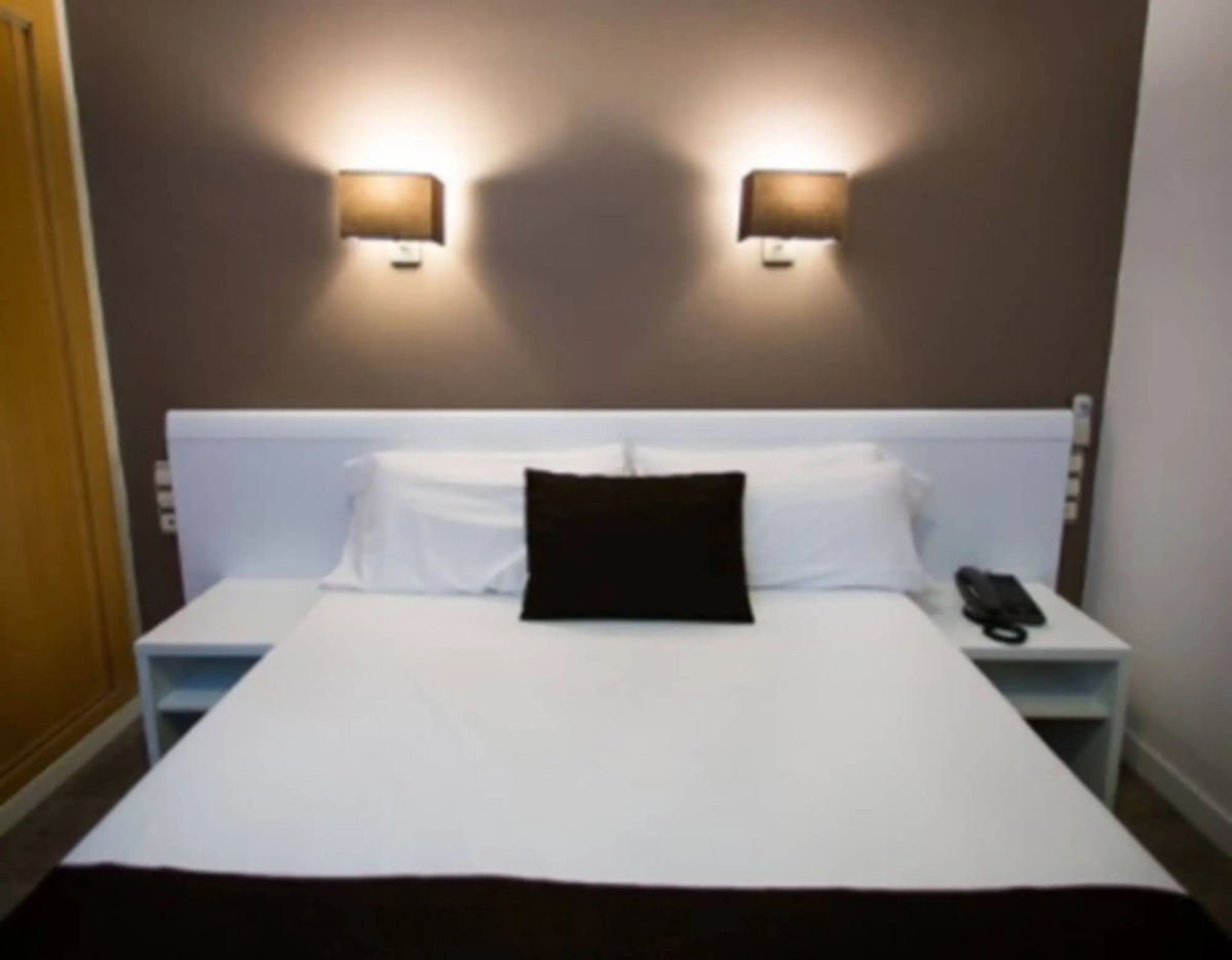 Sweet Hotel Continental