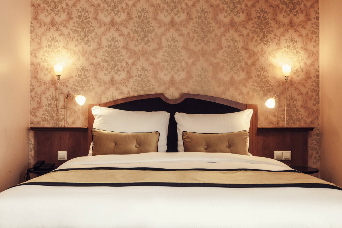 Carlton Square Hotel