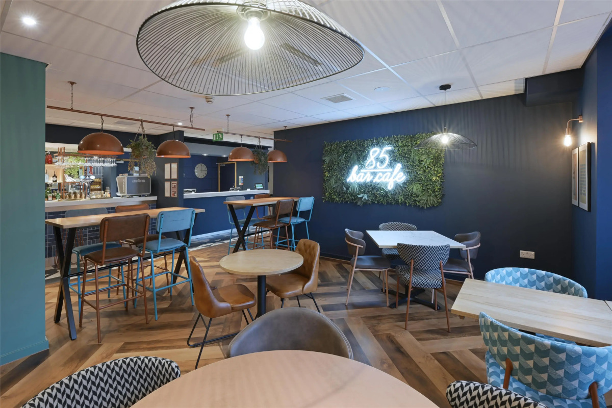 Travelodge Edinburgh Cameron Toll