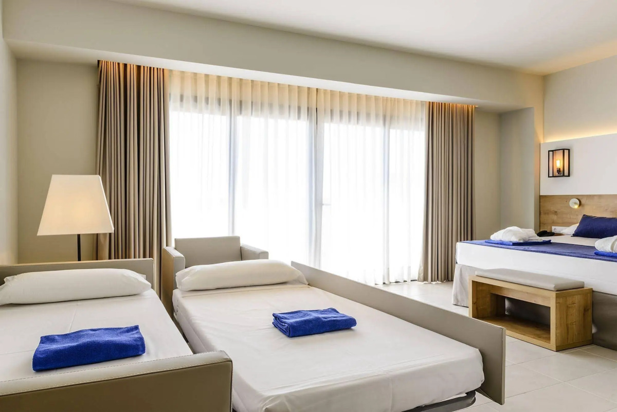 Pueblo El Dorado Playa