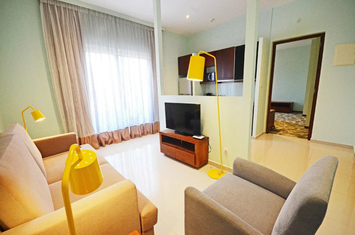 Ocean Edge Suites & Hotel Colombo