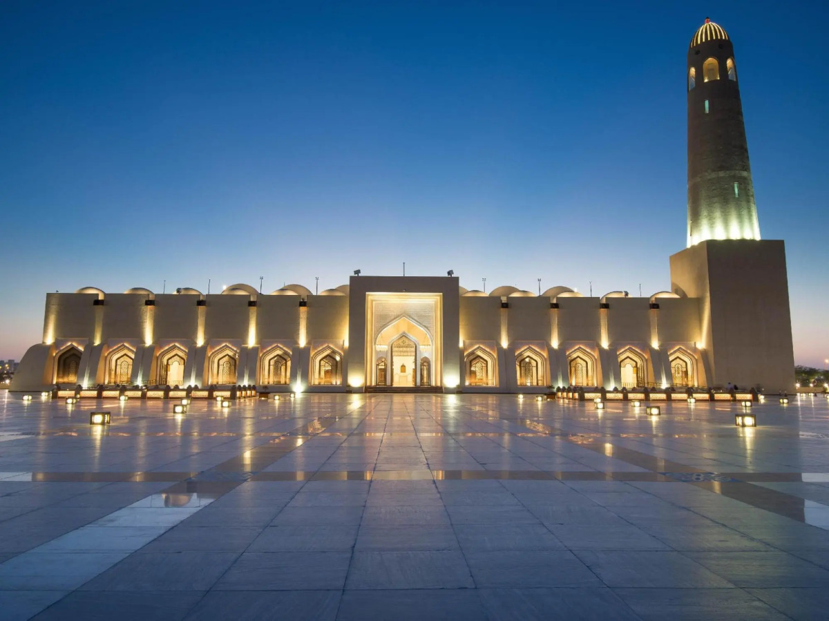 Magnum Hotel & Suites West Bay