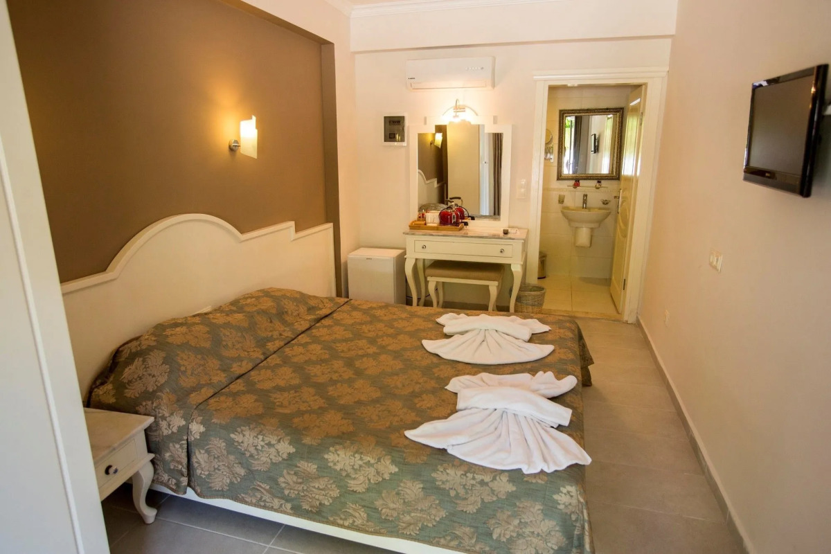 S3 Orange Exclusive Hotel