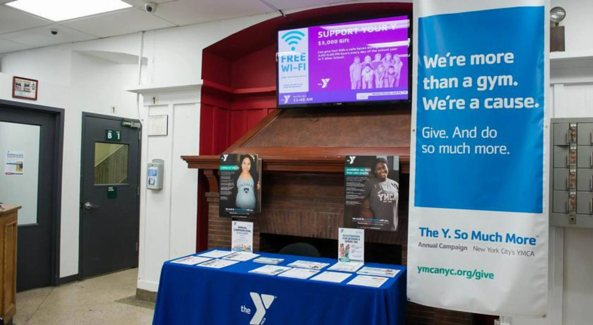 YMCA Greenpoint - Shared Bath