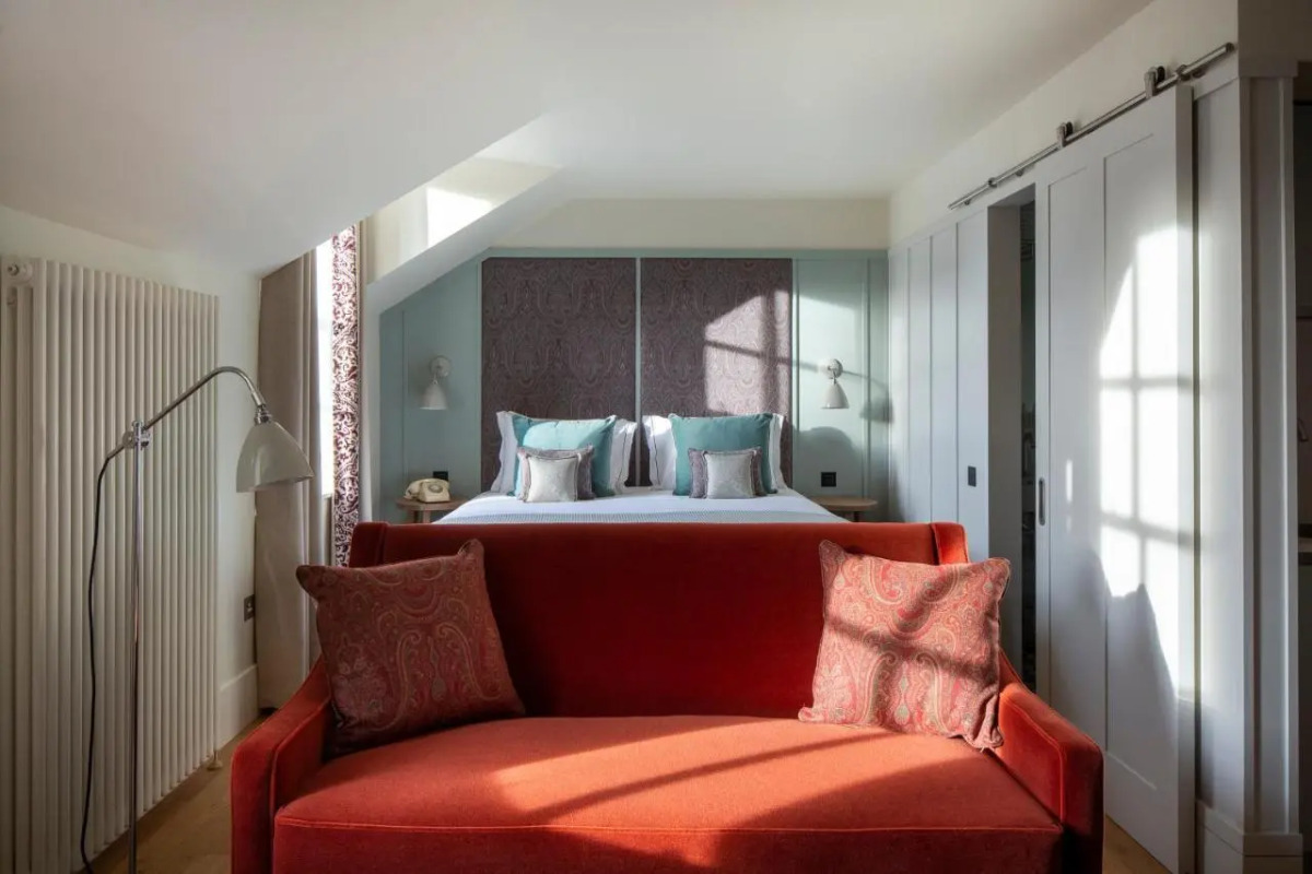 Abbey Strand Apartments, at Holyrood