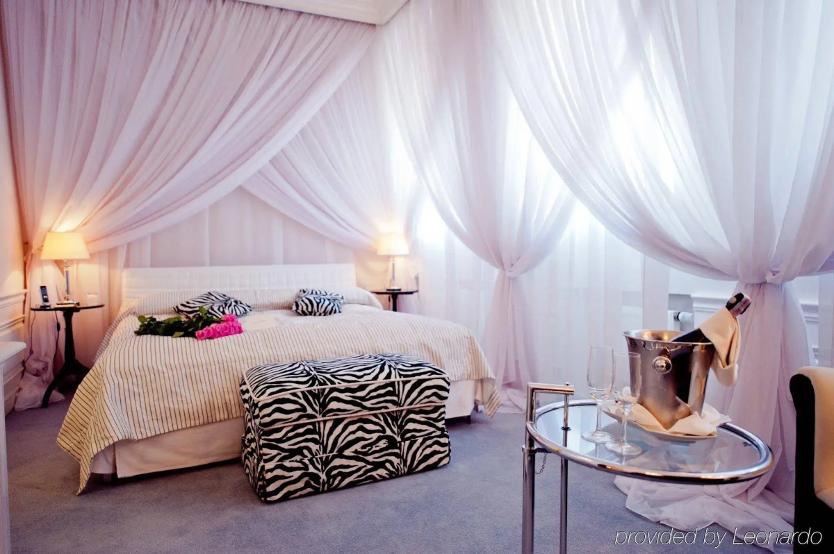 Отель «Опера»