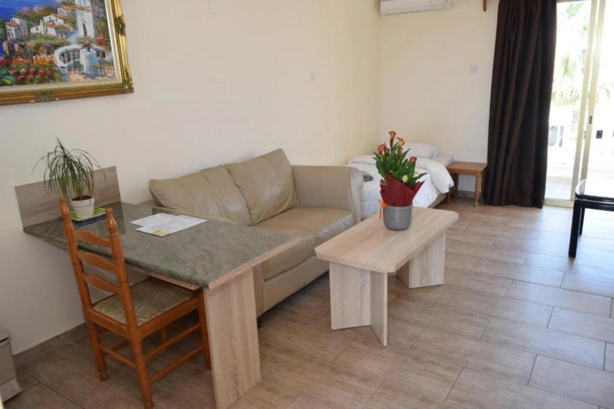 Antonis G. Hotel Apartments