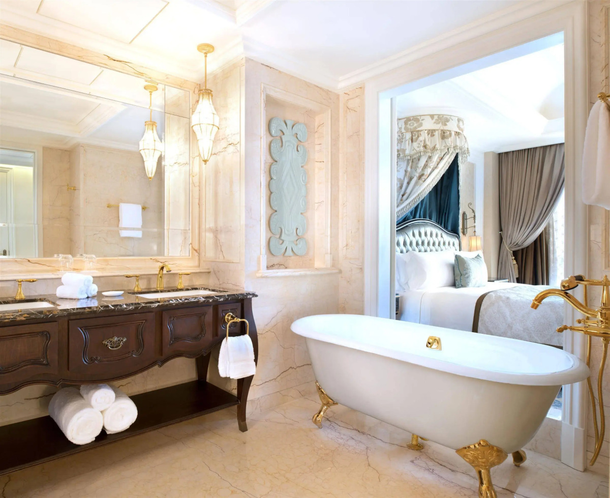 The Castle Hotel, a Luxury Collection Hotel, Dalian